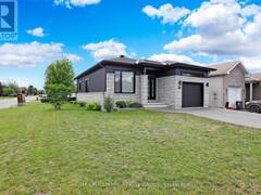 427 DENIS STREET Alfred and Plantagenet Ontario, K0A 3K0
