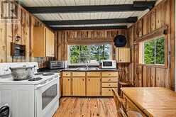 366 HOLLY LANE | Killaloe, Hagarty and Richards Ontario | Slide Image Nine