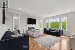 748 EMINENCE STREET | Ottawa Ontario | Slide Image Nine