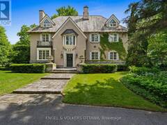 218 COLTRIN ROAD Ottawa Ontario, K1M 0A6