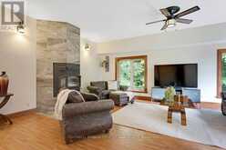 139 SHEIL DRIVE | Perth Ontario | Slide Image Eight