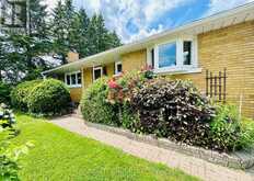 77 MEADOWLANDS DRIVE | Ottawa Ontario | Slide Image Six