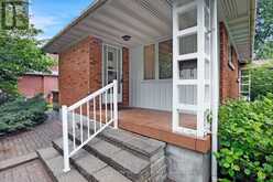2061 FAIRBANKS AVENUE | Ottawa Ontario | Slide Image Four