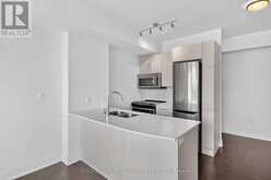 1107 - 485 RICHMOND ROAD | Ottawa Ontario | Slide Image Nine