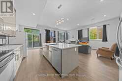 560 QUEEN MARY STREET | Ottawa Ontario | Slide Image Nine