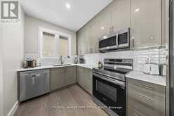 A & B - 25 PENNARD WAY | Ottawa Ontario | Slide Image Thirteen