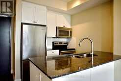 708 - 118 HOLMWOOD AVENUE | Ottawa Ontario | Slide Image Eight