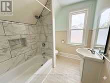 25 KENSINGTON AVENUE | Smiths Falls Ontario | Slide Image Nineteen