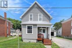 25 KENSINGTON AVENUE | Smiths Falls Ontario | Slide Image Two
