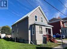 25 KENSINGTON AVENUE | Smiths Falls Ontario | Slide Image Three