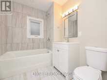 11 #'S1-3; 13 #'S 1-3 - 13 ACACIA AVENUE | Ottawa Ontario | Slide Image Eight