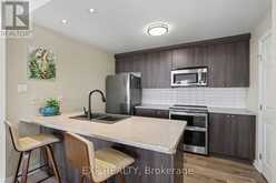 J - 135 HARTHILL WAY | Ottawa Ontario | Slide Image Ten