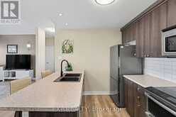 J - 135 HARTHILL WAY | Ottawa Ontario | Slide Image Twelve