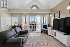 J - 135 HARTHILL WAY | Ottawa Ontario | Slide Image Six