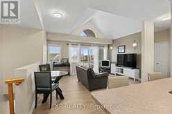 J - 135 HARTHILL WAY | Ottawa Ontario | Slide Image Nine