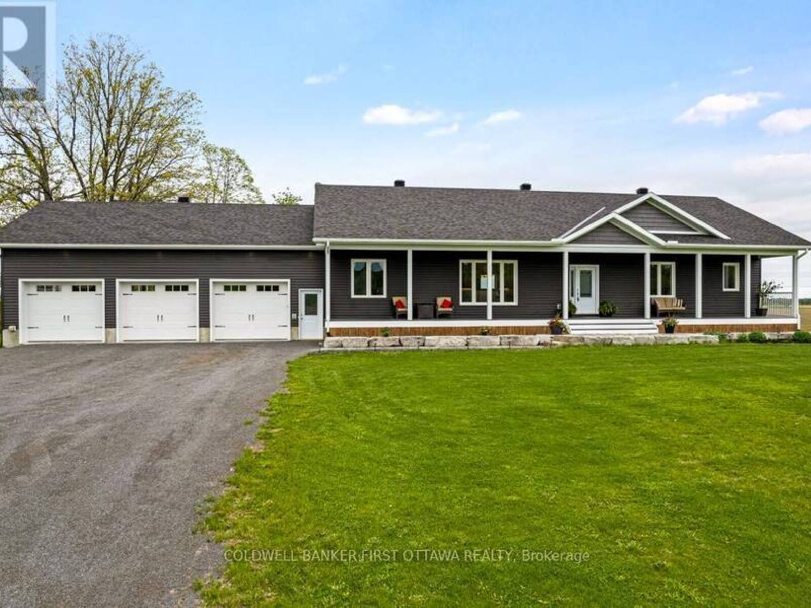 800 WABA ROAD, Mississippi Mills, Ontario K0A 2X0