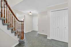 6 SHETLAND WAY | Ottawa Ontario | Slide Image Five
