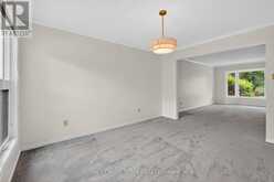 6 SHETLAND WAY | Ottawa Ontario | Slide Image Nine