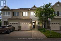 102 LOCHNAW PRIVATE | Ottawa Ontario | Slide Image One