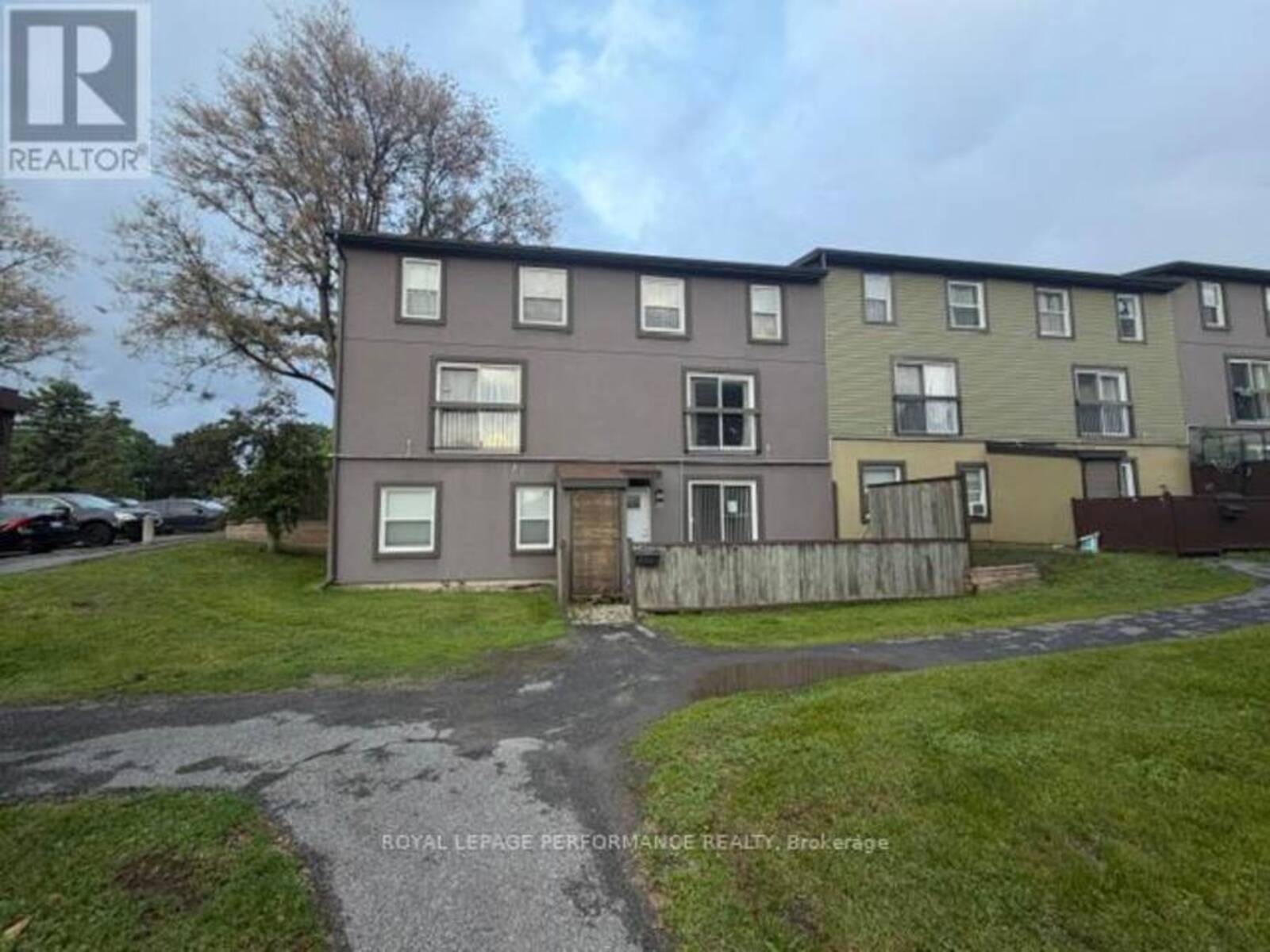 22 - 1250 MCWATTERS ROAD, Ottawa, Ontario K2C 3P5