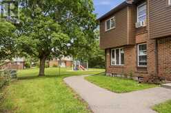 85 - 3202 STOCKTON DRIVE | Ottawa Ontario | Slide Image Eight