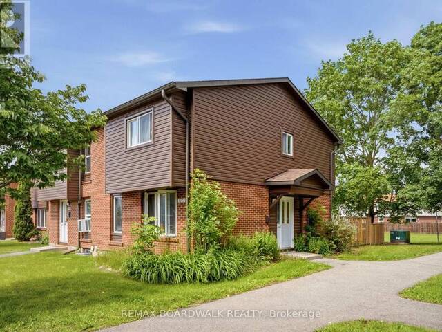 85 - 3202 STOCKTON DRIVE Ottawa Ontario, K1T 1S1 - 3 Bedrooms Condo For Sale