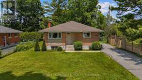 1311 ADIRONDACK DRIVE | Ottawa Ontario | Slide Image Three