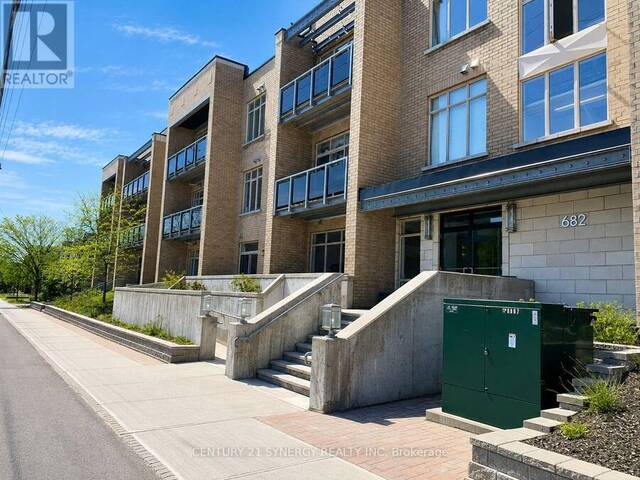 209 - 682 CHURCHILL AVENUE N Ottawa Ontario, K1Z 5G5 - 2 Bedrooms Condo For Sale