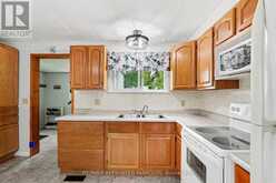 10 SADDLE AVENUE | Smiths Falls Ontario | Slide Image Twelve