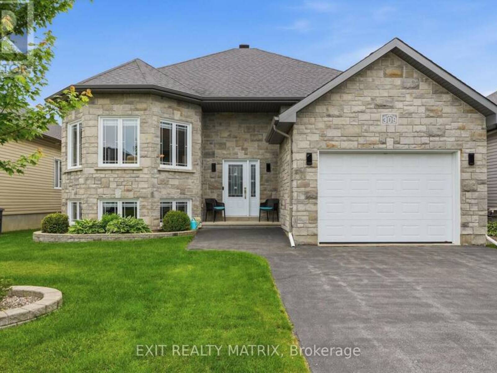 309 COLMAR STREET, Embrun, Ontario K0A 1W0