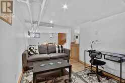 64 DELAWARE AVENUE | Ottawa Ontario | Slide Image Eight