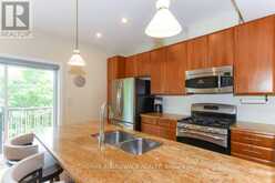 51 DROUIN AVENUE | Ottawa Ontario | Slide Image Eighteen