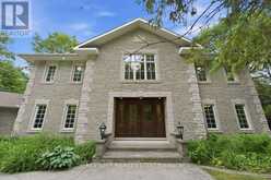 28 MARCHBROOK CIRCLE | Ottawa Ontario | Slide Image Five