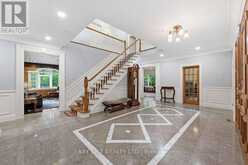 28 MARCHBROOK CIRCLE | Ottawa Ontario | Slide Image Eight