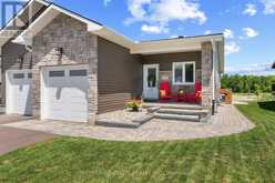 323 FORESTVIEW CRESCENT | Renfrew Ontario | Slide Image One
