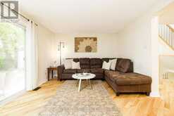 30 BERKSHIRE WAY | Ottawa Ontario | Slide Image Nine