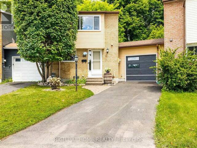 30 BERKSHIRE WAY Ottawa Ontario, K2J 2B2 - 3 Bedrooms Home For Sale