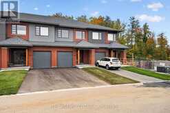 1005 KITIGAN GROVE | Ottawa Ontario | Slide Image Five
