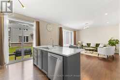 360 PENINSULA ROAD | Ottawa Ontario | Slide Image Twelve