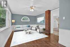 9 MAUD STREET | Morrisburg Ontario | Slide Image Eight