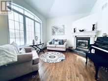 461 JOHN ASELFORD DRIVE | Ottawa Ontario | Slide Image Seven
