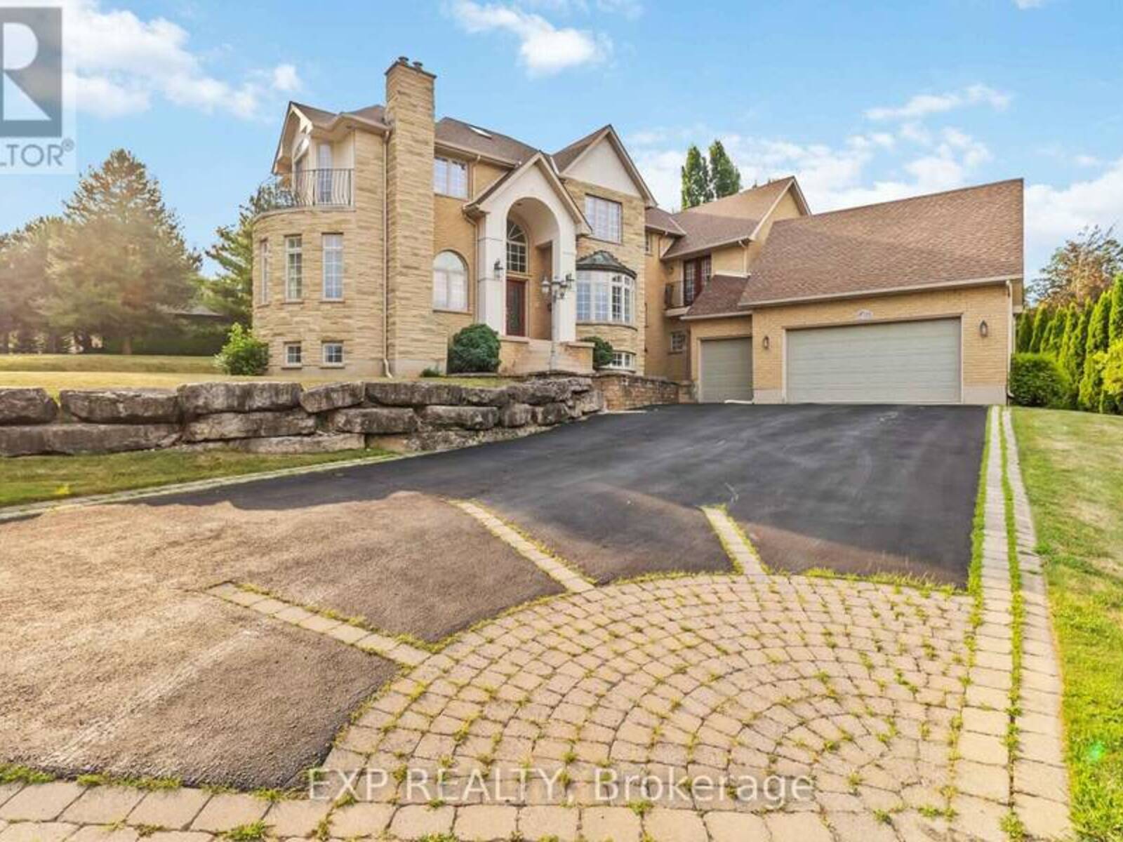 1401 TAMWORTH COURT, Burlington, Ontario L7P 4V3