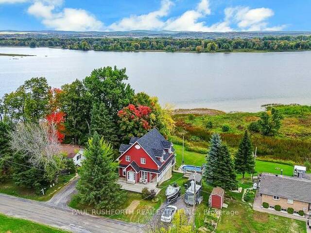 3729 PRUDHOMME ROAD Alfred and Plantagenet Ontario, K0A 3K0 - 4 Bedrooms Waterfront Home For sale
