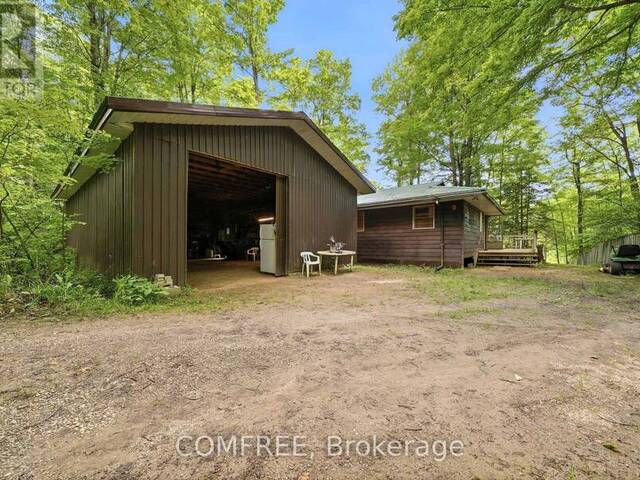 231 FLEWELLING ROAD Flesherton Ontario, N0C 1E0 - 3 Bedrooms Waterfront Home For sale