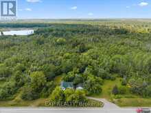 6889 SNAKE ISLAND ROAD | Ottawa Ontario | Slide Image Seventeen