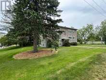 395 PINE STREET E | Gananoque Ontario | Slide Image Two
