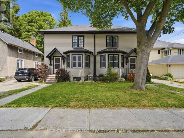 207-209 FOSTER AVENUE Belleville Ontario, K8N 3R1 - Multi-family Home For Sale