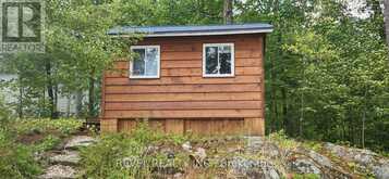 385 PORCUPINE WAY | Lanark Highlands Ontario | Slide Image Twelve