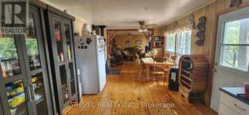 385 PORCUPINE WAY | Lanark Highlands Ontario | Slide Image Thirteen