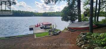 385 PORCUPINE WAY | Lanark Highlands Ontario | Slide Image Seven